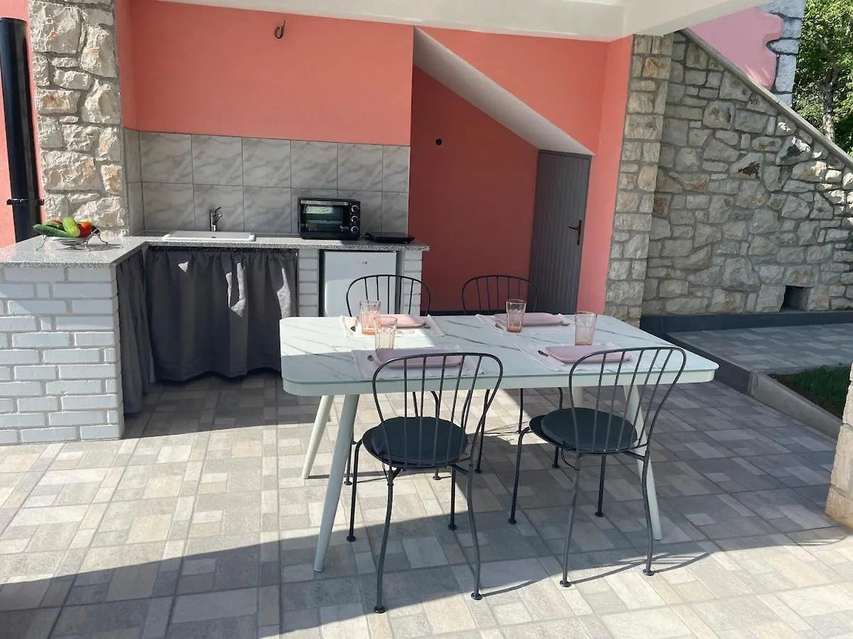 MaJa wellness oasis for relaxation Διαμέρισμα Kršan 0*,  Κροατία